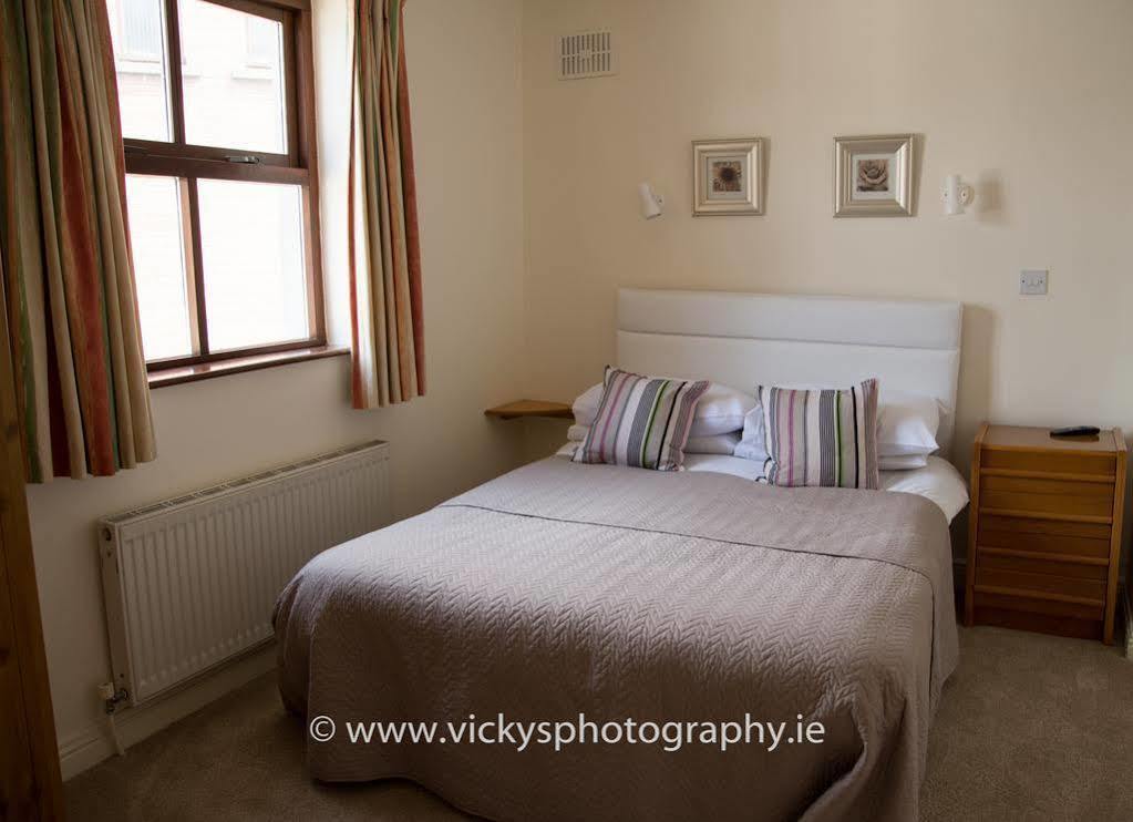 The Townhouse Bed & Breakfast Kilkenny Eksteriør bilde
