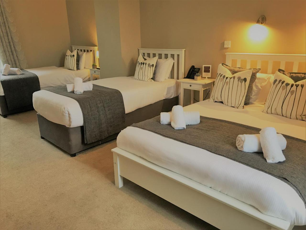 The Townhouse Bed & Breakfast Kilkenny Eksteriør bilde